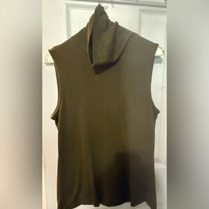 Banana Republic Medium Olive Sleeveless Turtleneck Sweater